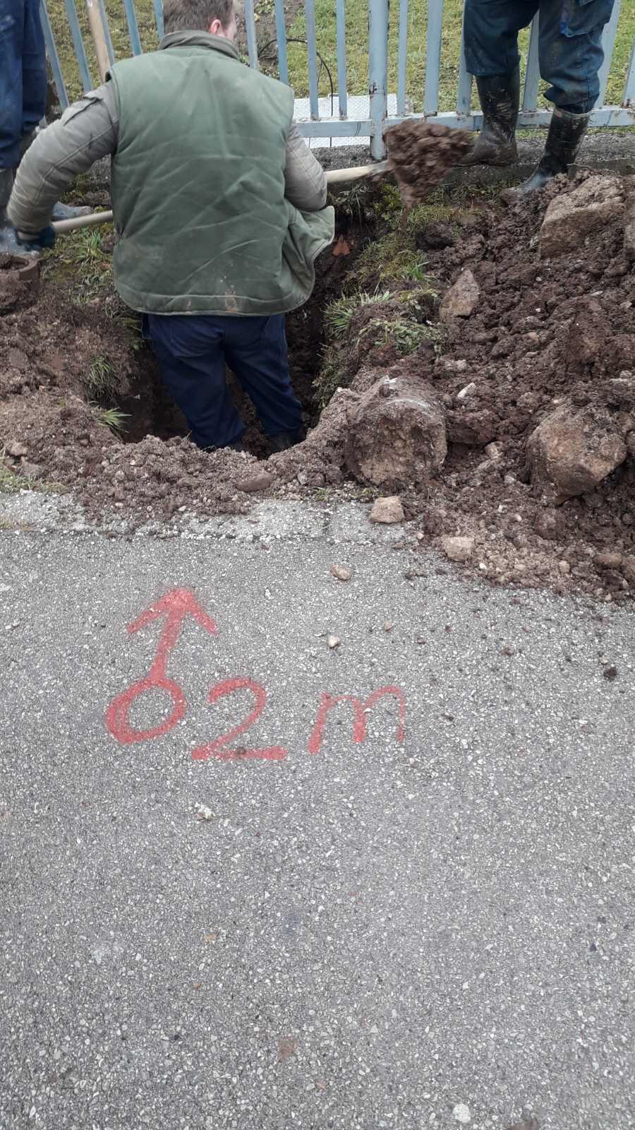 Služba za održavanje vodovodne mreže i objekata:  RADOVI NA VODOVODNOJ MREŽI