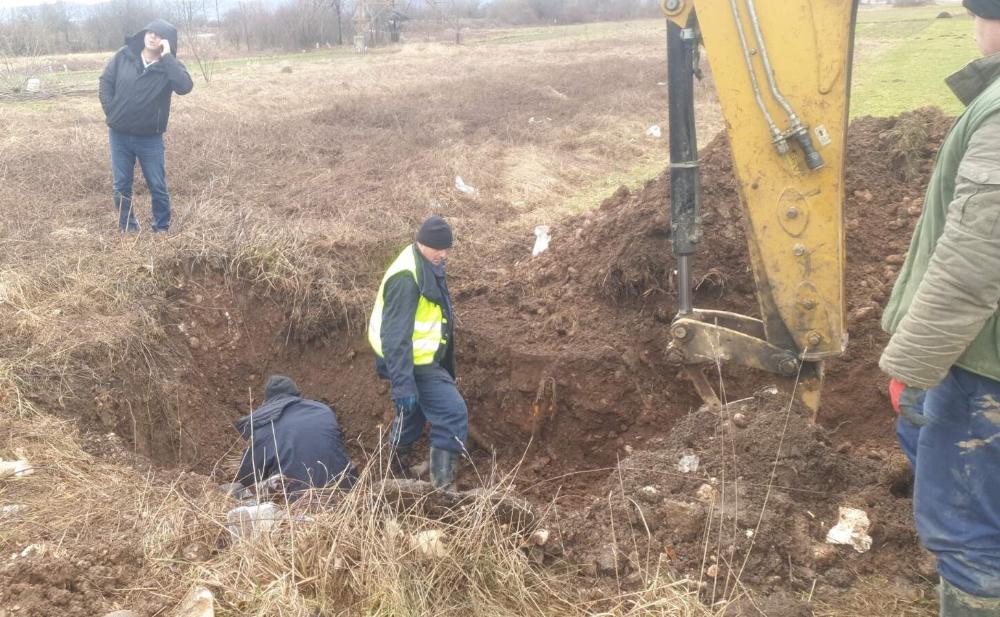 Služba za održavanje vodovodne mreže i objekata:  RADOVI NA VODOVODNOJ MREŽI