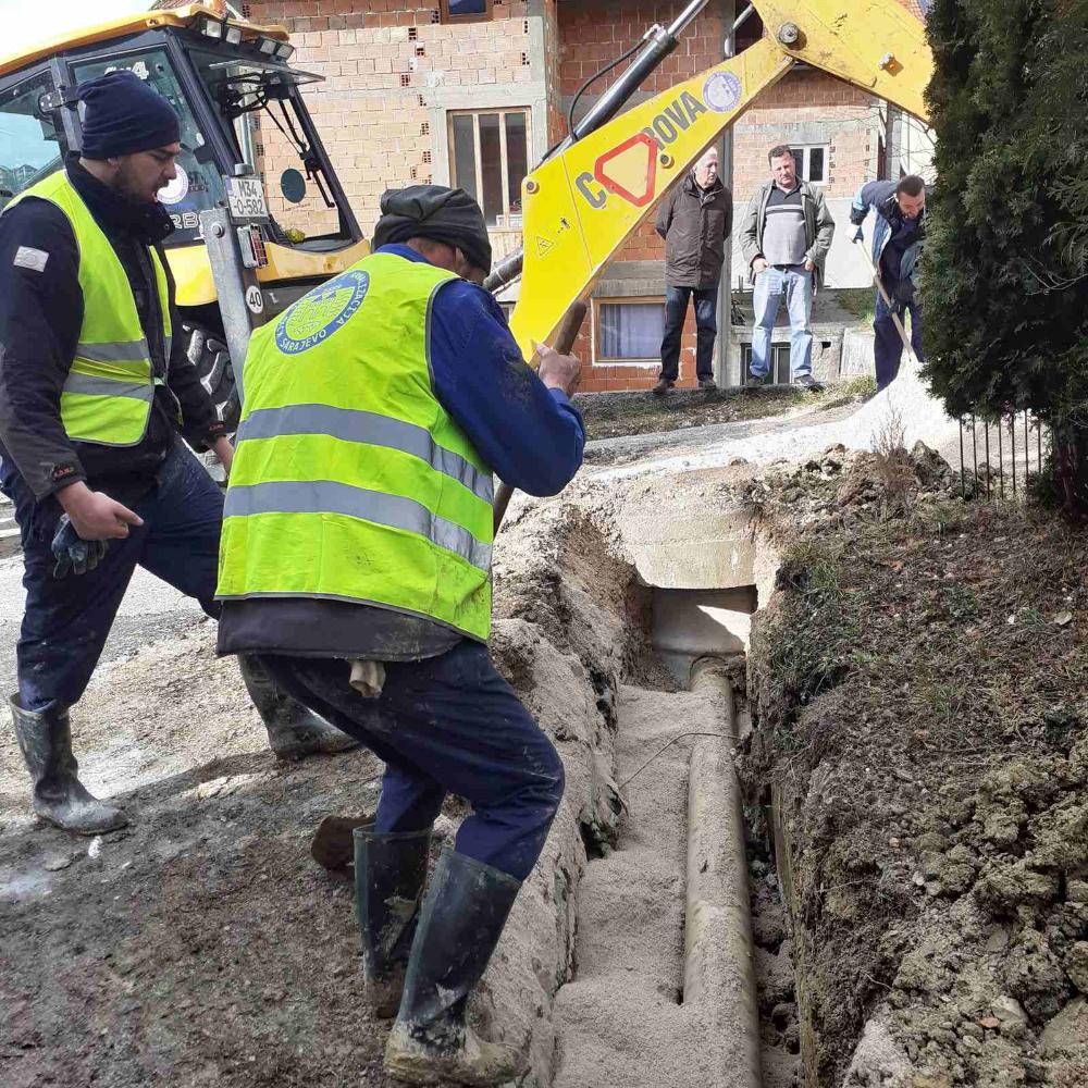Služba za održavanje kanalizacione mreže i objekata: RADOVI NA KANALIZACIONOJ MREŽI