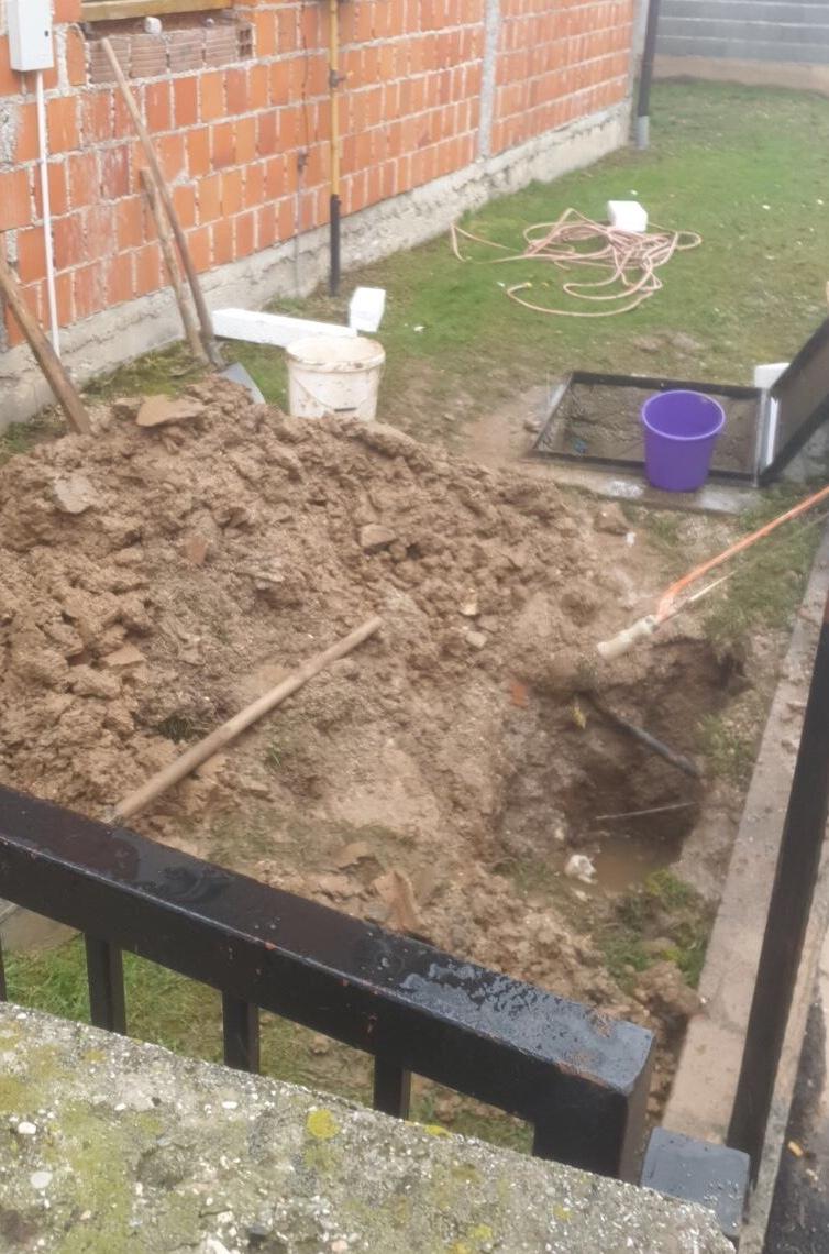 Služba za održavanje vodovodne mreže i objekata:  RADOVI NA VODOVODNOJ MREŽI