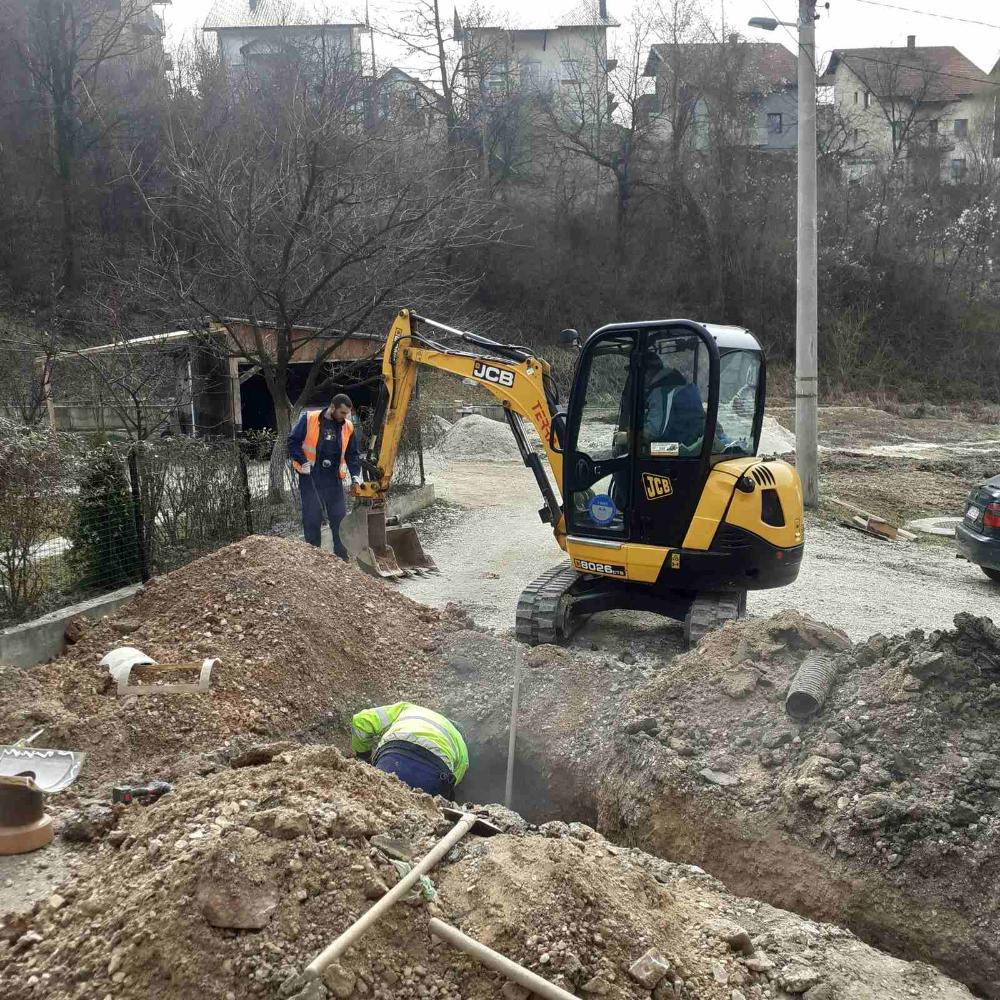 Služba za održavanje kanalizacione mreže i objekata: RADOVI NA KANALIZACIONOJ MREŽI