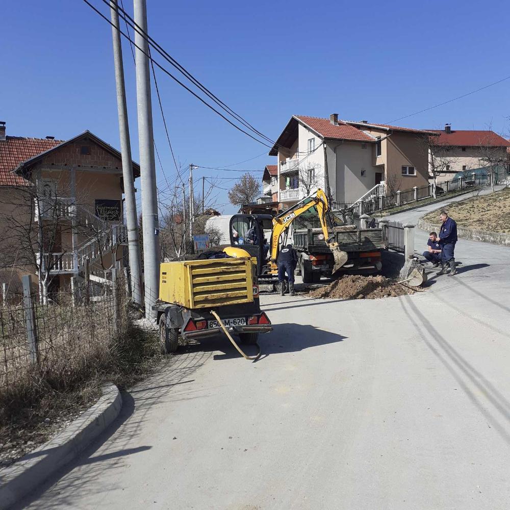 Služba za održavanje kanalizacione mreže i objekata: RADOVI NA KANALIZACIONOJ MREŽI