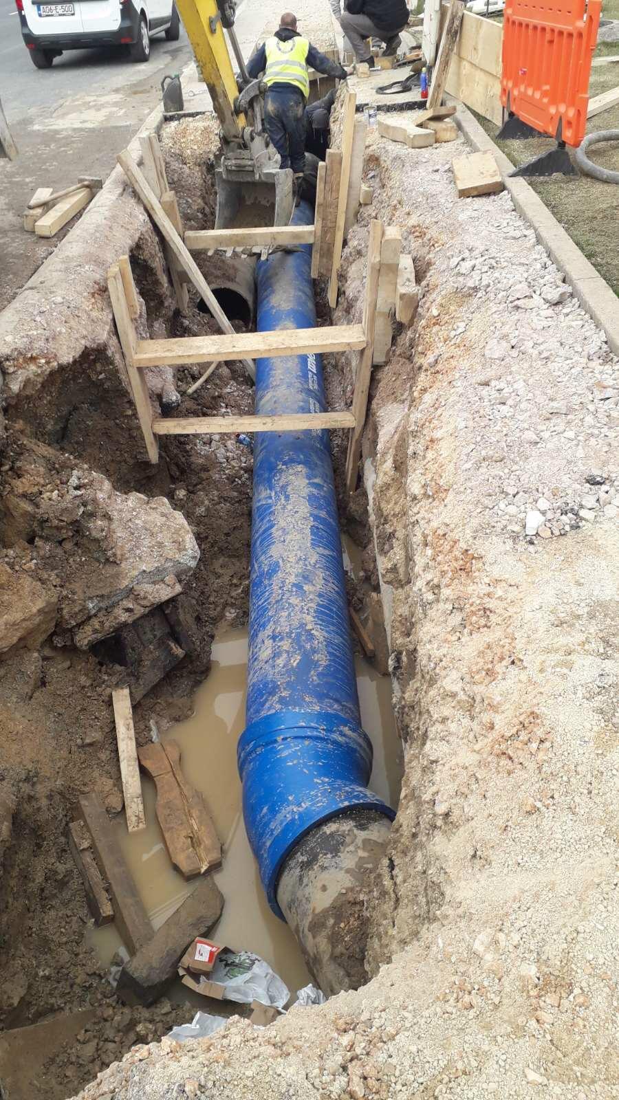 U TOKU RADOVI U ULICI ZMAJA OD BOSNE 