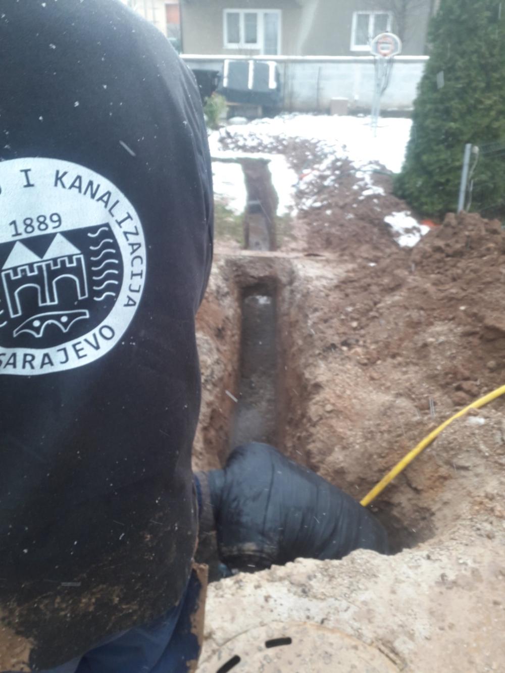 Služba za održavanje kanalizacione mreže i objekata: RADOVI NA KANALIZACIONOJ MREŽI