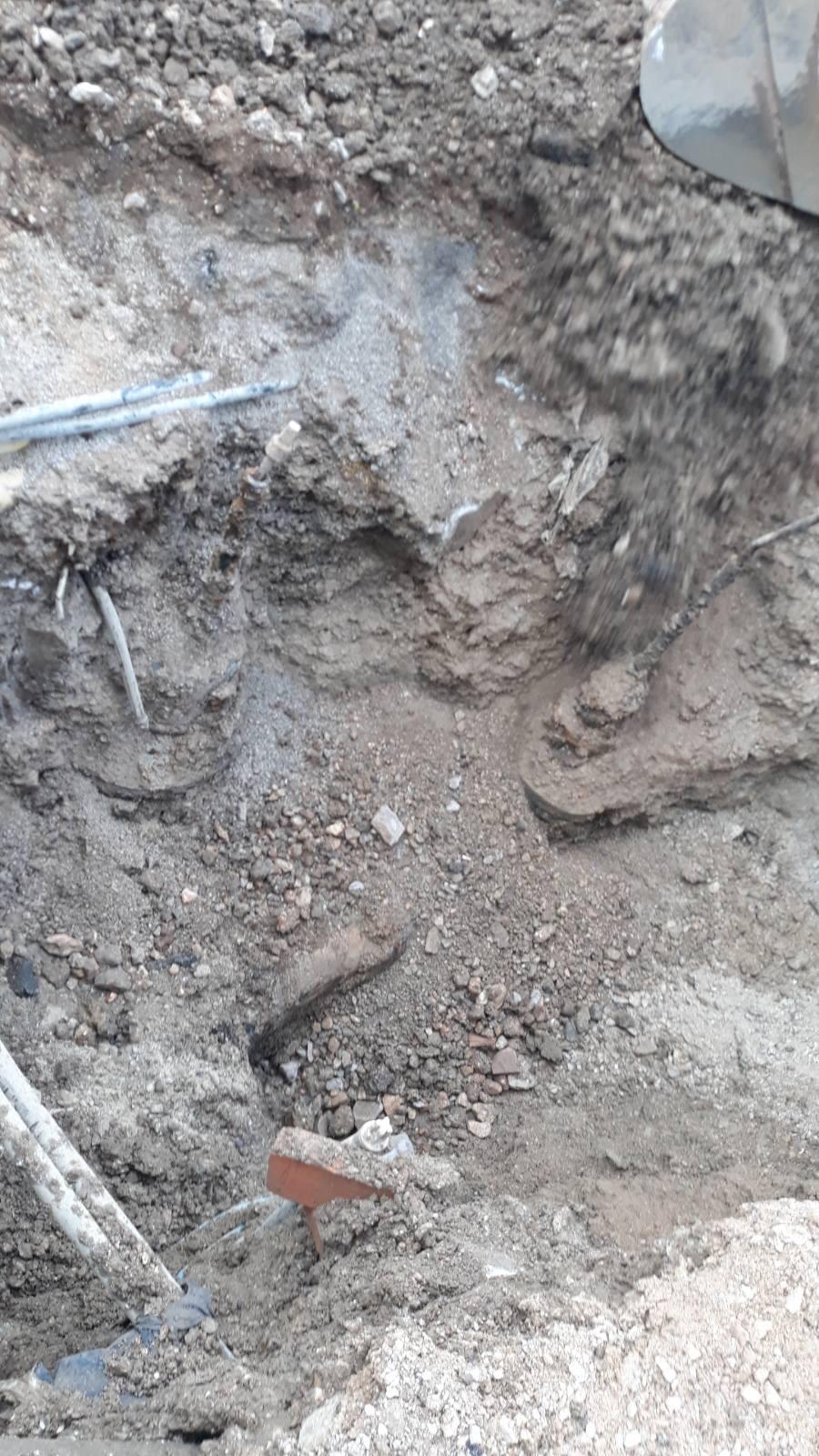 Služba za održavanje vodovodne mreže i objekata:  RADOVI NA VODOVODNOJ MREŽI