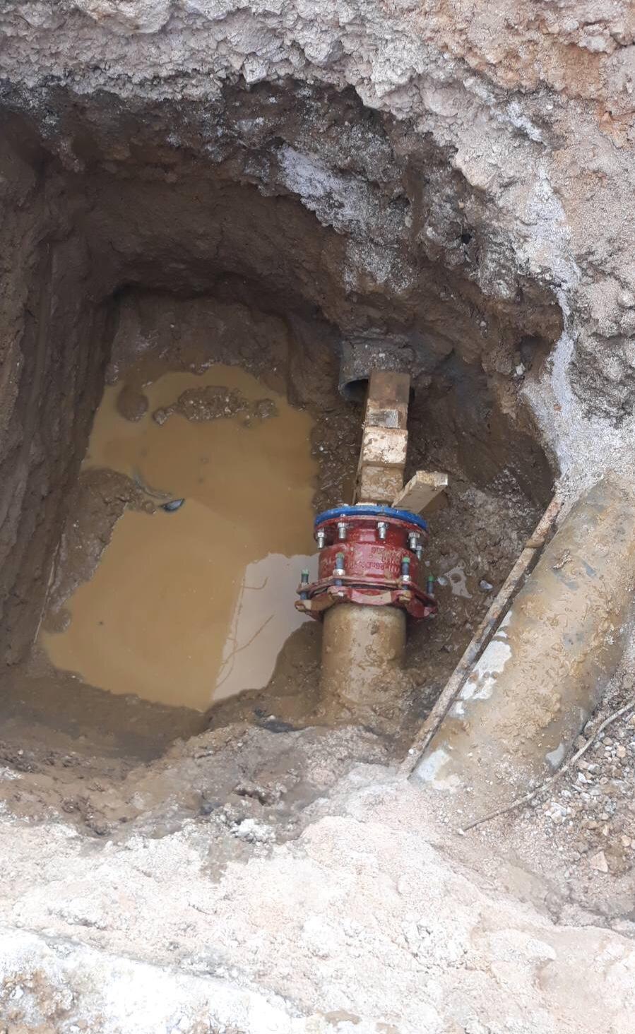 Služba za održavanje vodovodne mreže i objekata:  RADOVI NA VODOVODNOJ MREŽI