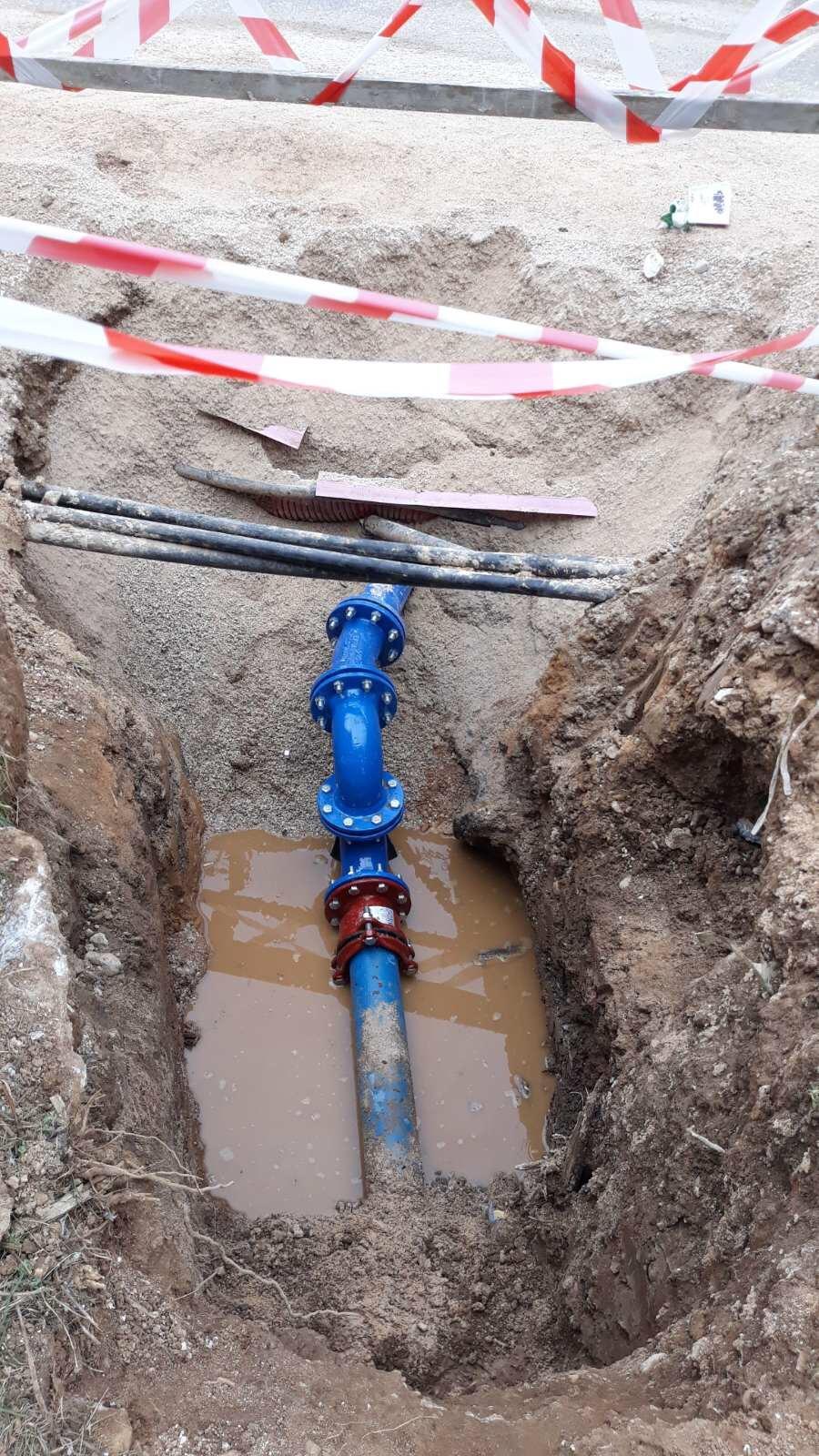 Služba za održavanje vodovodne mreže i objekata:  RADOVI NA VODOVODNOJ MREŽI