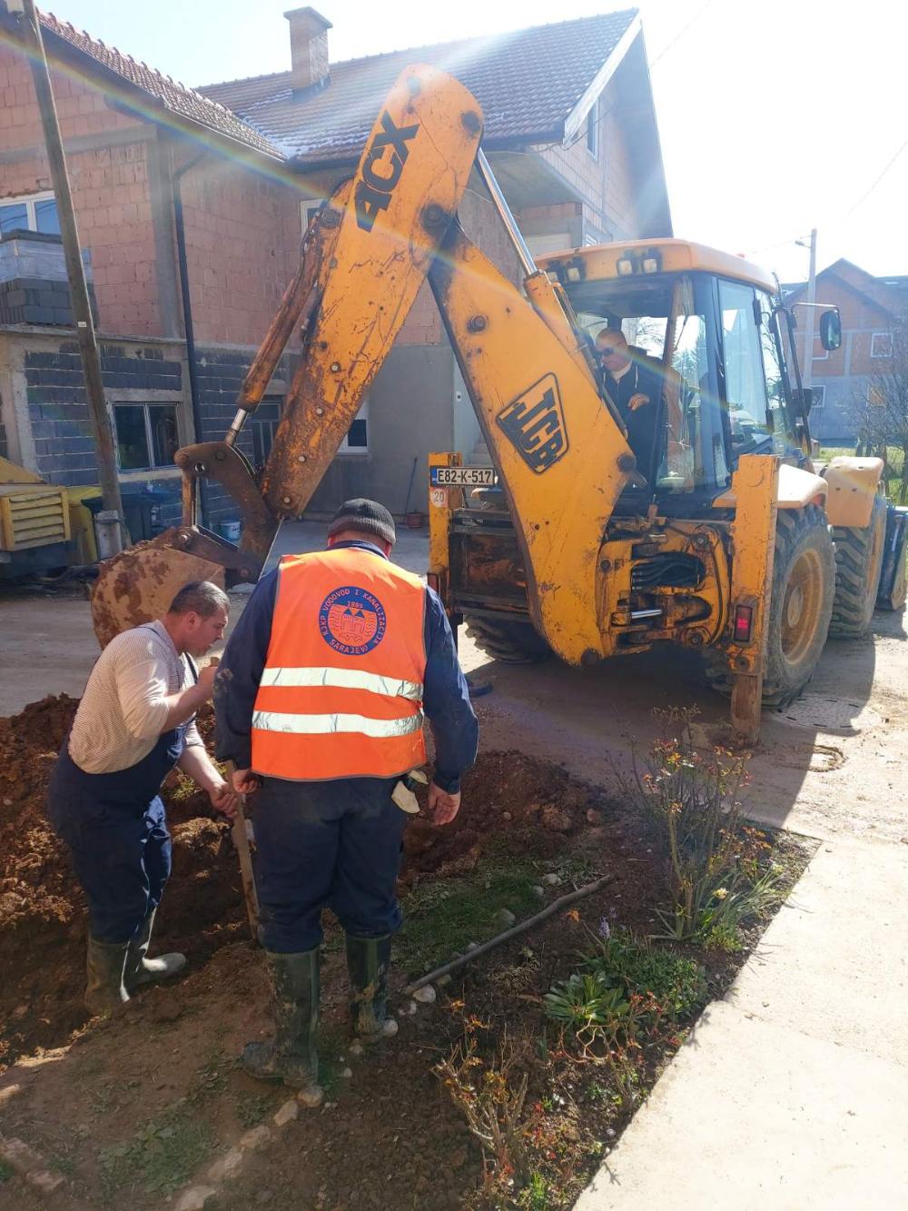Služba za održavanje kanalizacione mreže i objekata: RADOVI NA KANALIZACIONOJ MREŽI