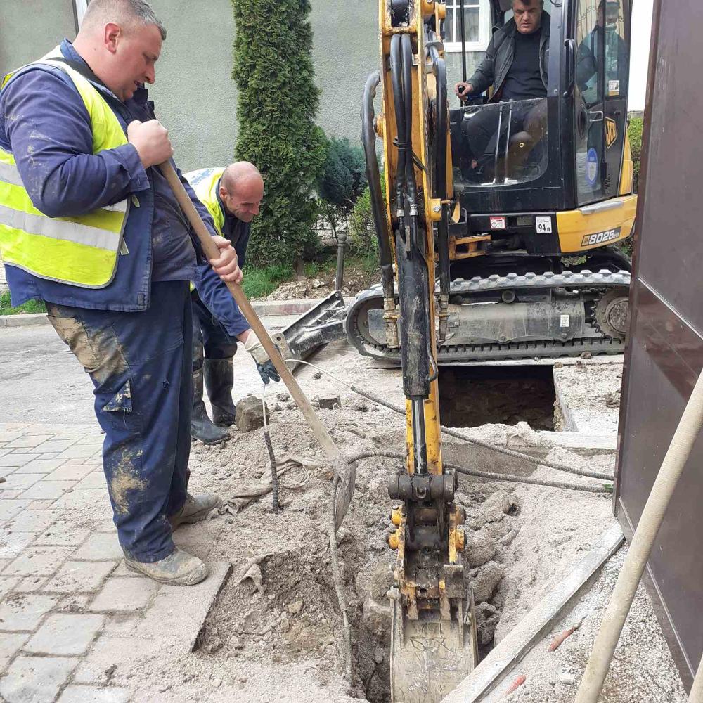 Služba za održavanje kanalizacione mreže i objekata: RADOVI NA KANALIZACIONOJ MREŽI