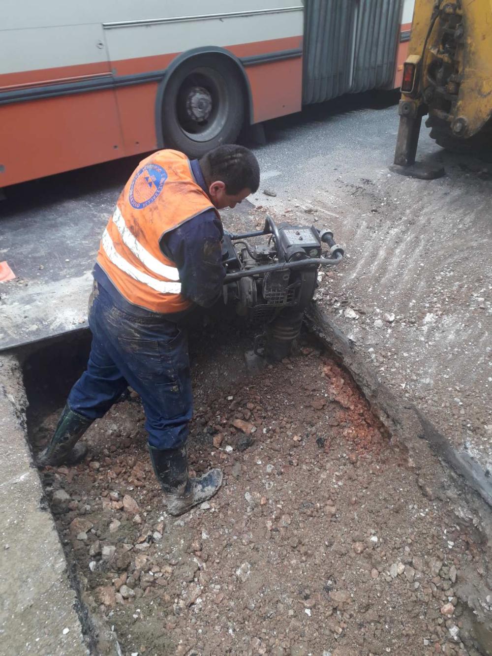 Služba za održavanje kanalizacione mreže i objekata: RADOVI NA KANALIZACIONOJ MREŽI
