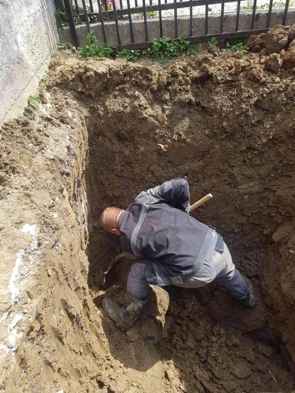 Služba za održavanje vodovodne mreže i objekata:  RADOVI NA VODOVODNOJ MREŽI
