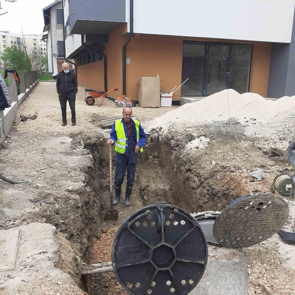 Služba za održavanje kanalizacione mreže i objekata: RADOVI NA KANALIZACIONOJ MREŽI