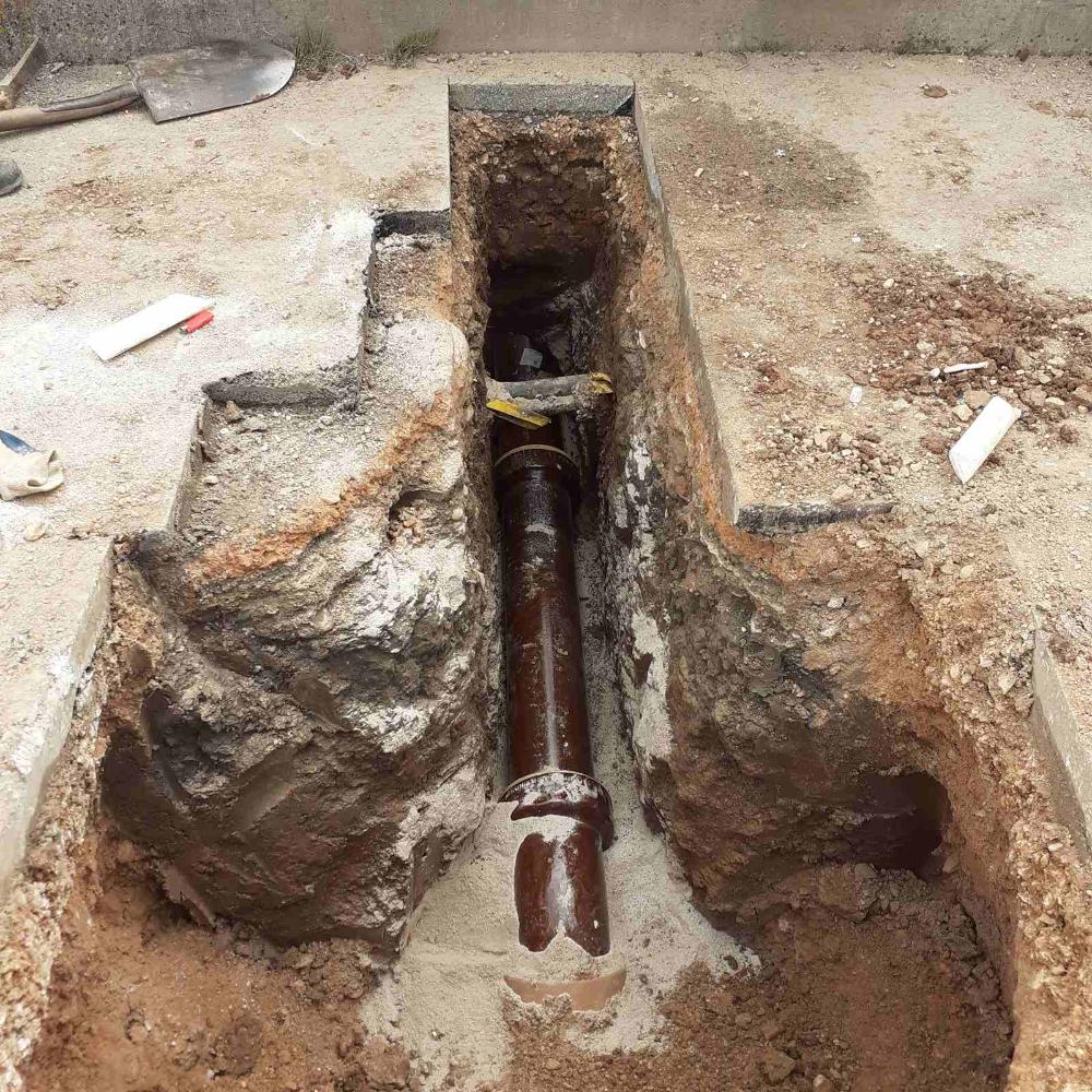 Služba za održavanje kanalizacione mreže i objekata: RADOVI NA KANALIZACIONOJ MREŽI