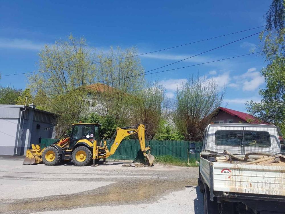 Dežurna ekipa:  POPRAVKE KVAROVA NA VODOVODNOJ MREŽI