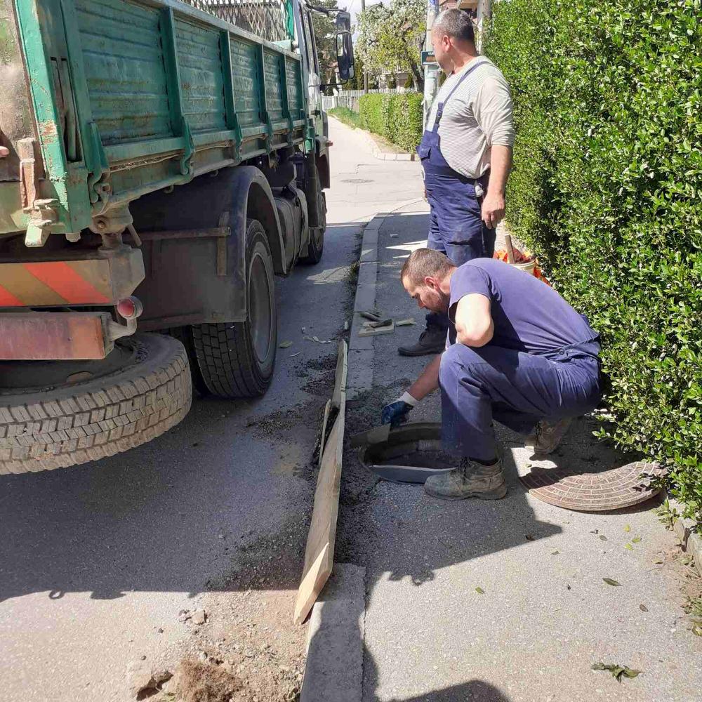 Služba za održavanje kanalizacione mreže i objekata: RADOVI NA KANALIZACIONOJ MREŽI