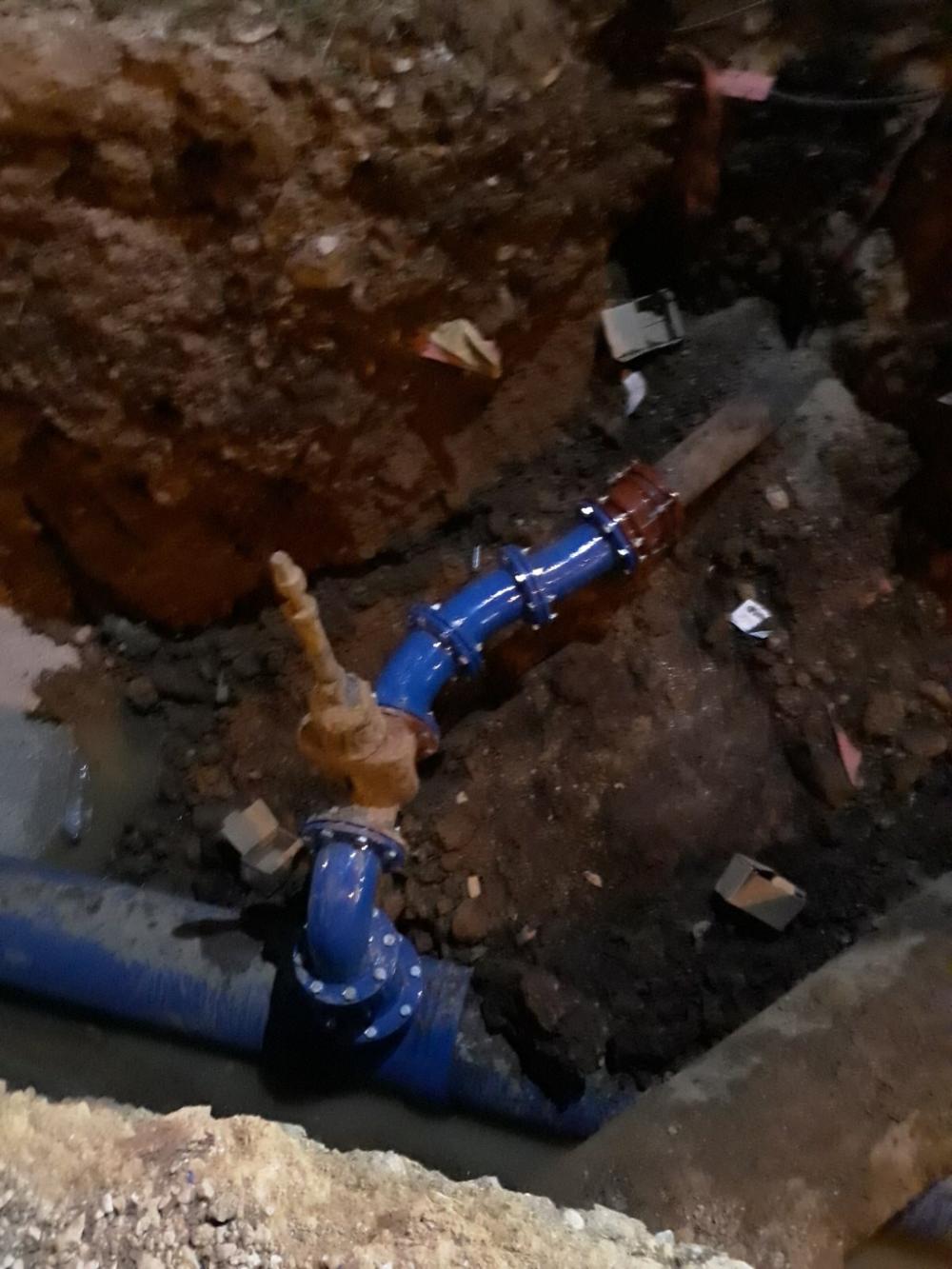 Na lokalitetu Bulevar Meše Selimovića:  IZVRŠENA IZRADA VEZA I BAJPASA