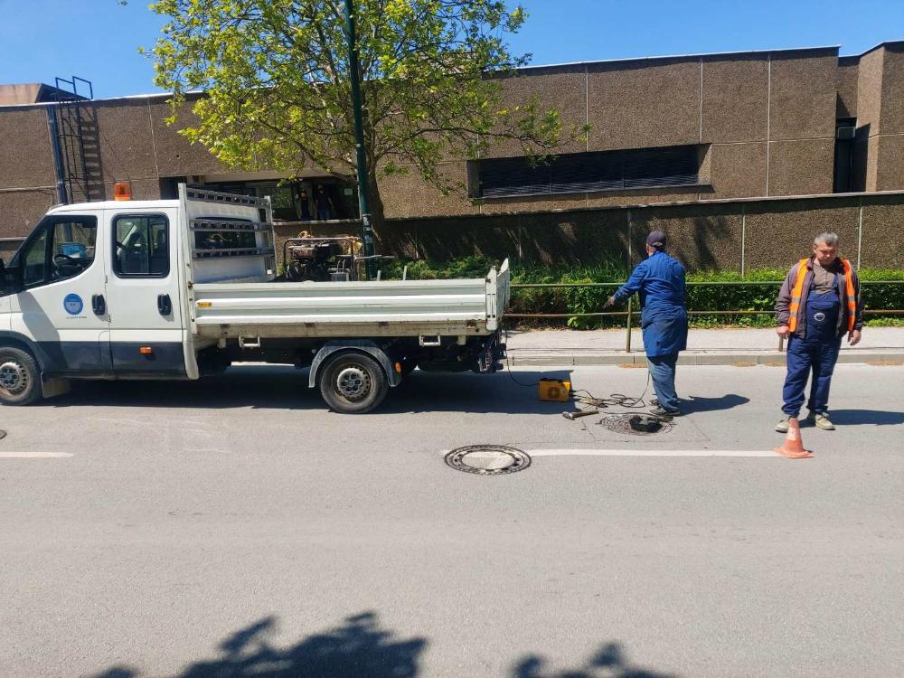 Služba za održavanje kanalizacione mreže i objekata:  RADOVI NA KANALIZACIONOJ MREŽI