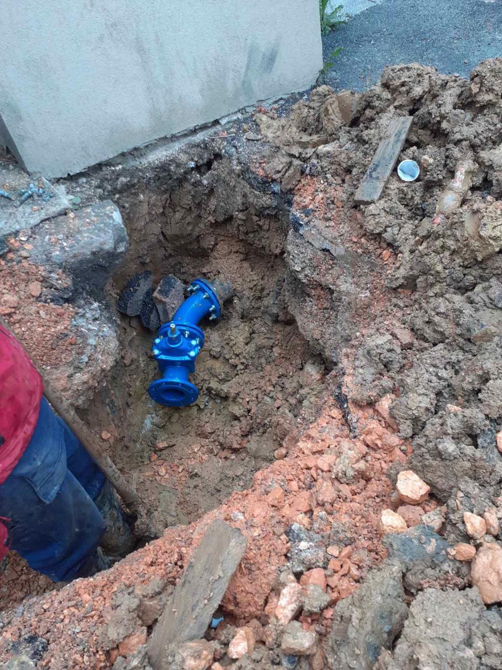 Služba za održavanje vodovodne mreže i objekata:  RADOVI NA VODOVODNOJ MREŽI