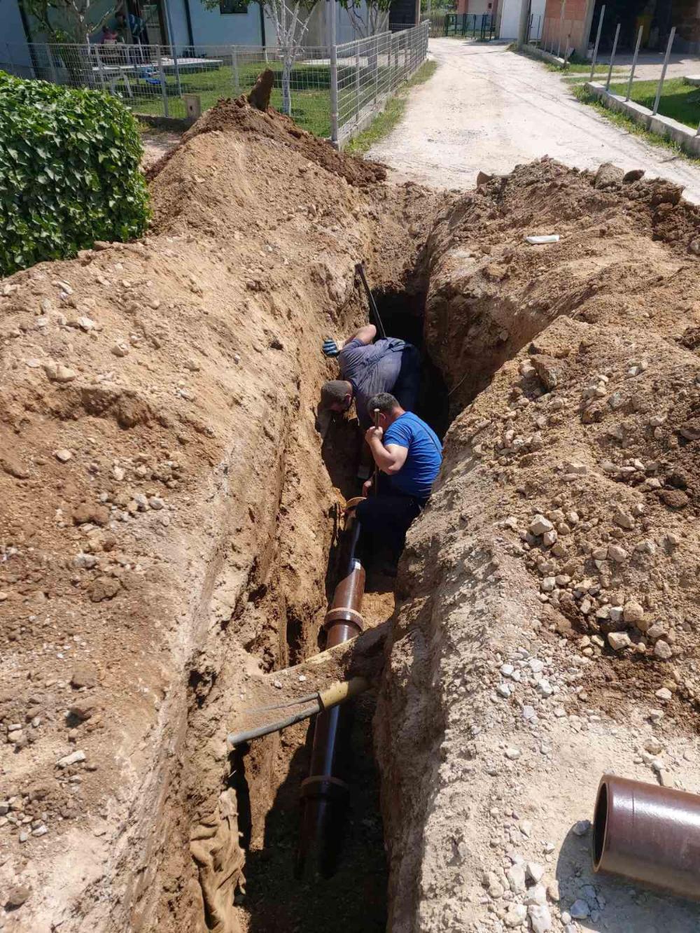 Služba za održavanje kanalizacione mreže i objekata:  RADOVI NA KANALIZACIONOJ MREŽI