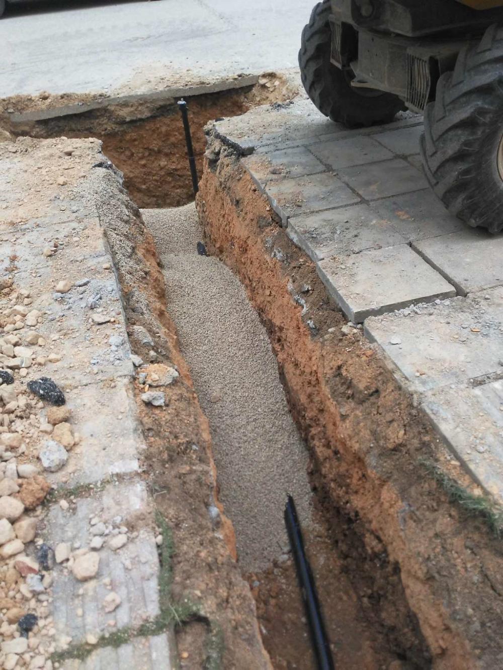 Služba za održavanje vodovodne mreže i objekata:  RADOVI NA VODOVODNOJ MREŽI