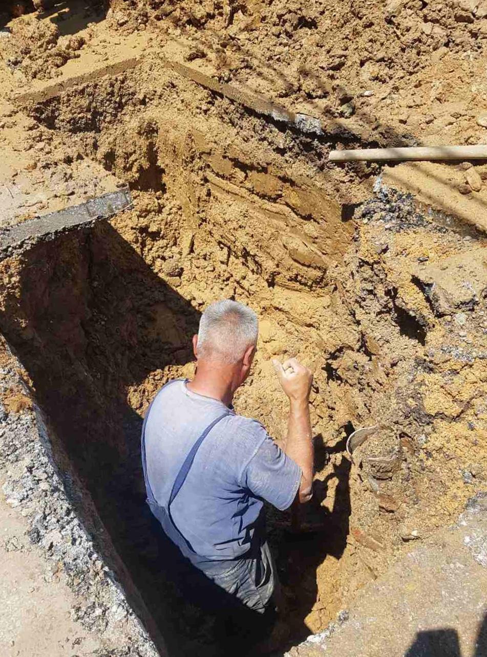 Dežurna ekipa:  POPRAVKE KVAROVA NA VODOVODNOJ MREŽI