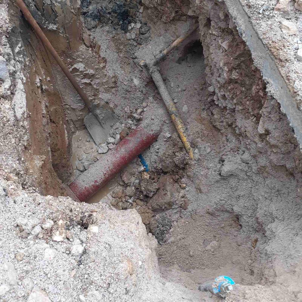Služba za održavanje kanalizacione mreže i objekata: IZRADA I MONTAŽA SEPARATNIH PRIKLJUČAKA