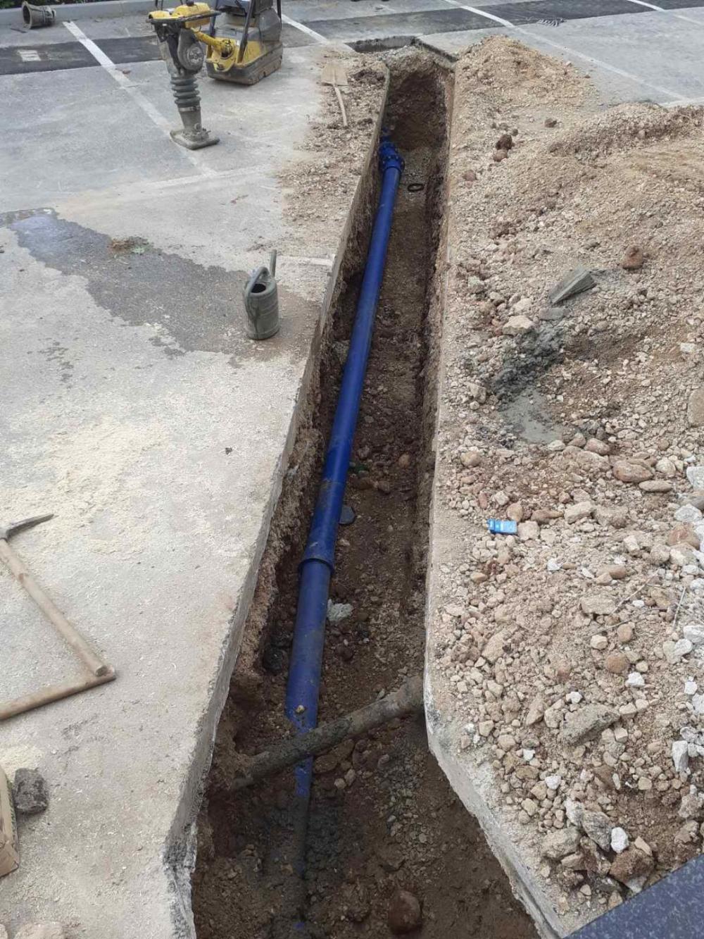 Bulevar Meše Selimovića: RADOVI NA IZRADI VEZA