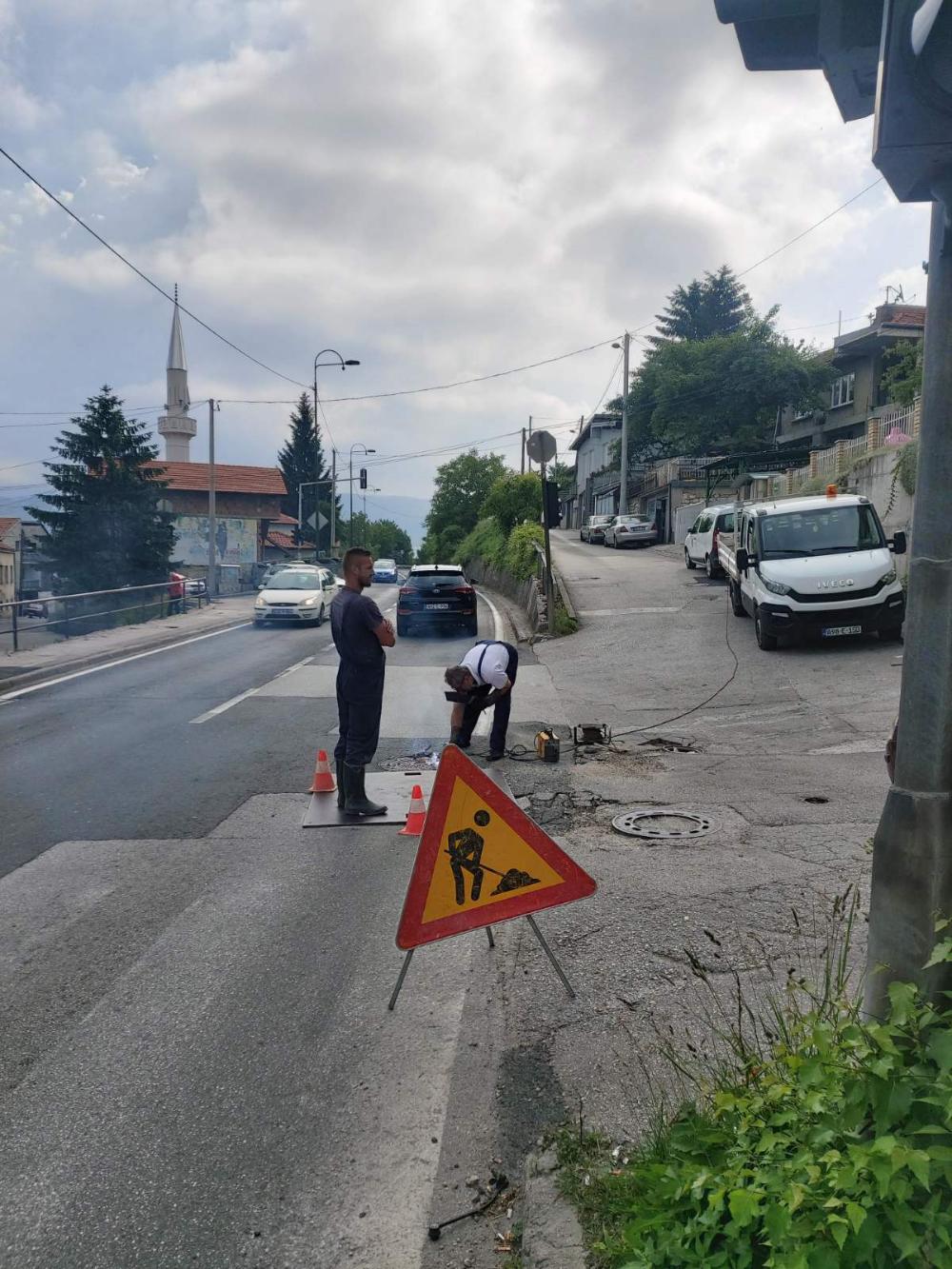 Služba za održavanje kanalizacione mreže i objekata:  RADOVI NA KANALIZACIONOJ MREŽI
