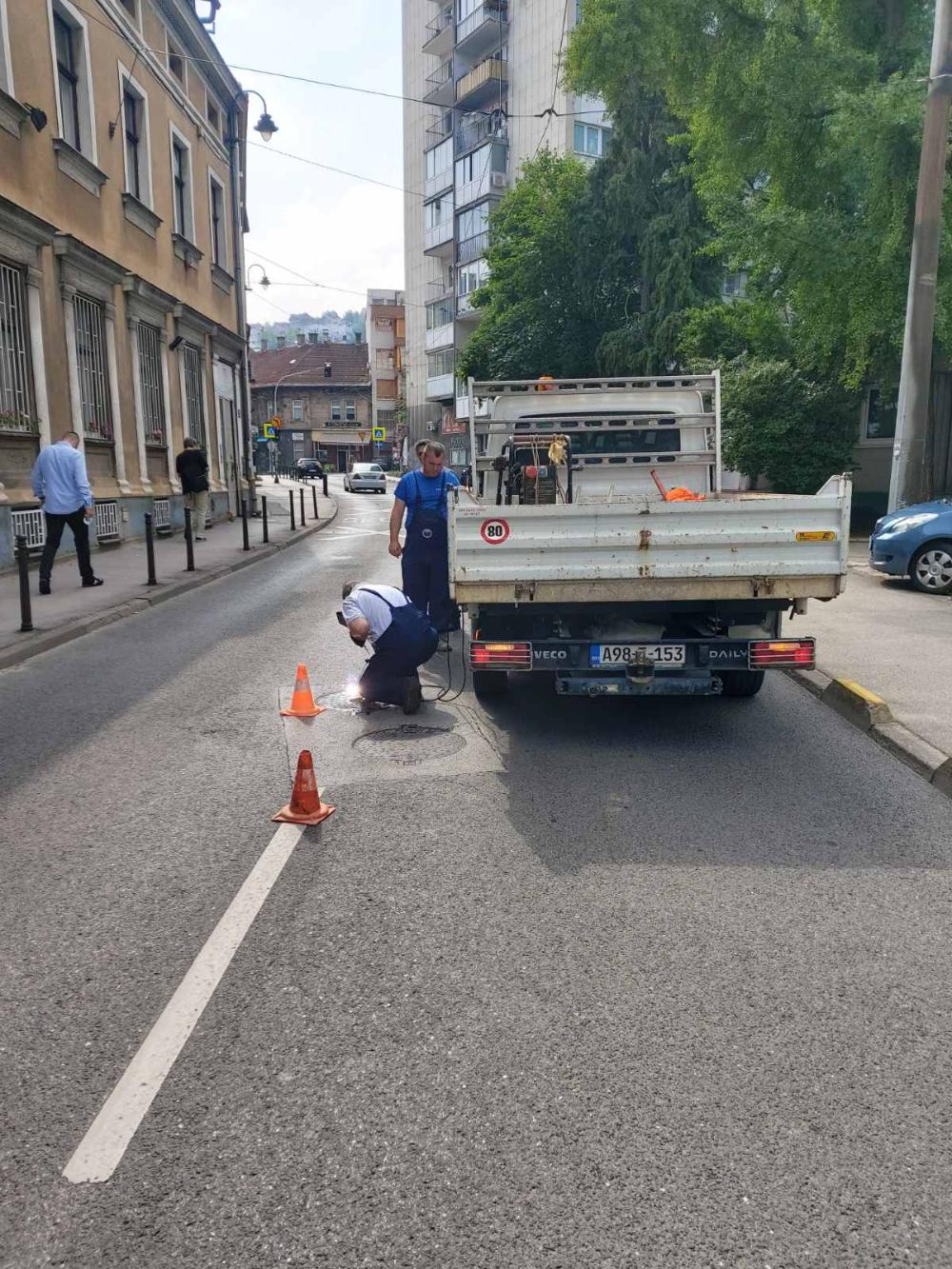 Služba za održavanje kanalizacione mreže i objekata:  RADOVI NA KANALIZACIONOJ MREŽI