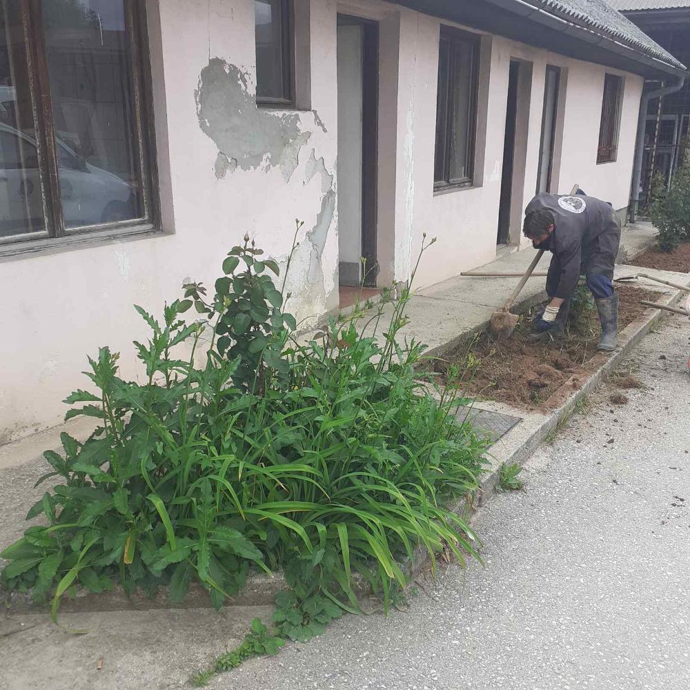 Služba za održavanje kanalizacione mreže i objekata:  RADOVI NA KANALIZACIONOJ MREŽI