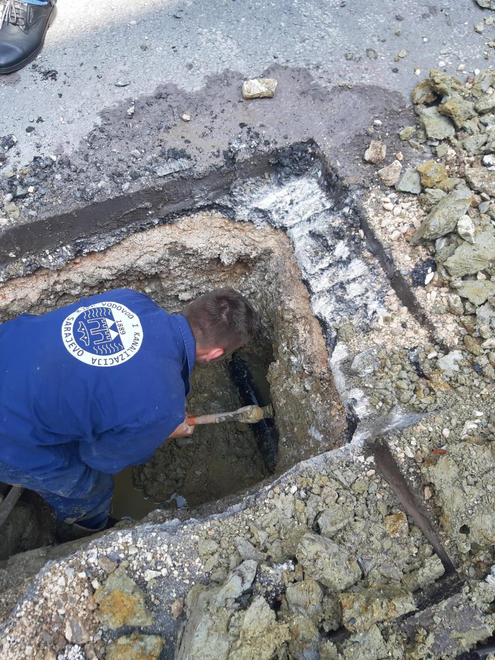 Služba za održavanje vodovodne mreže i objekata: POPRAVKE KVAROVA NA VODOVODNOJ MREŽI