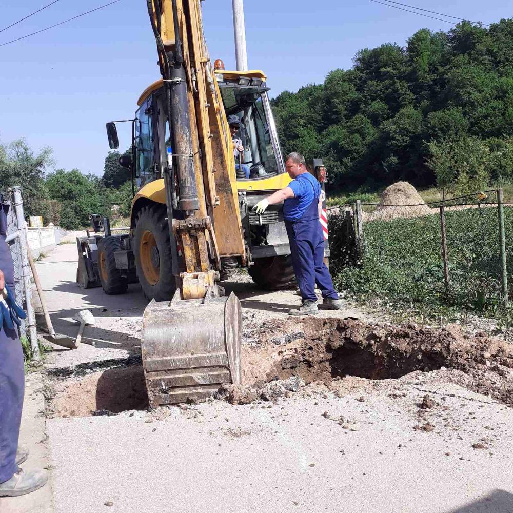 Služba za održavanje kanalizacione mreže i objekata: IZRADA I MONTAŽA SEPARATNIH PRIKLJUČAKA