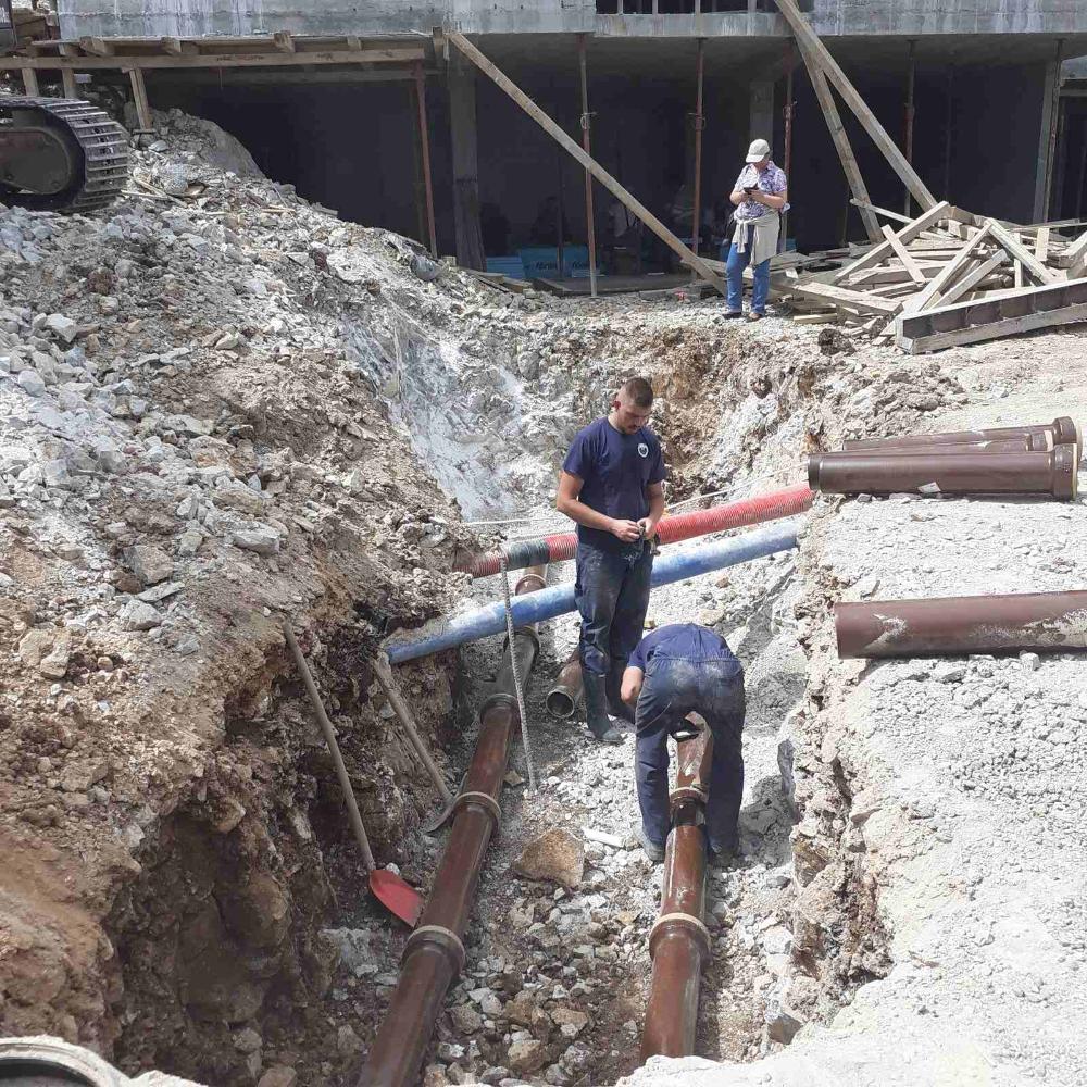 Služba za održavanje kanalizacione mreže i objekata: IZRADA I MONTAŽA SEPARATNIH PRIKLJUČAKA