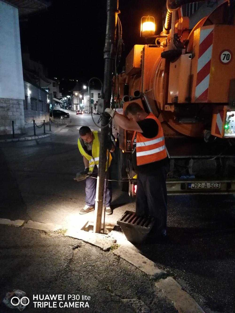 Služba održavanja kanalizacione mreže i objekata: RADOVI NA KANALIZACIONOJ MREŽI