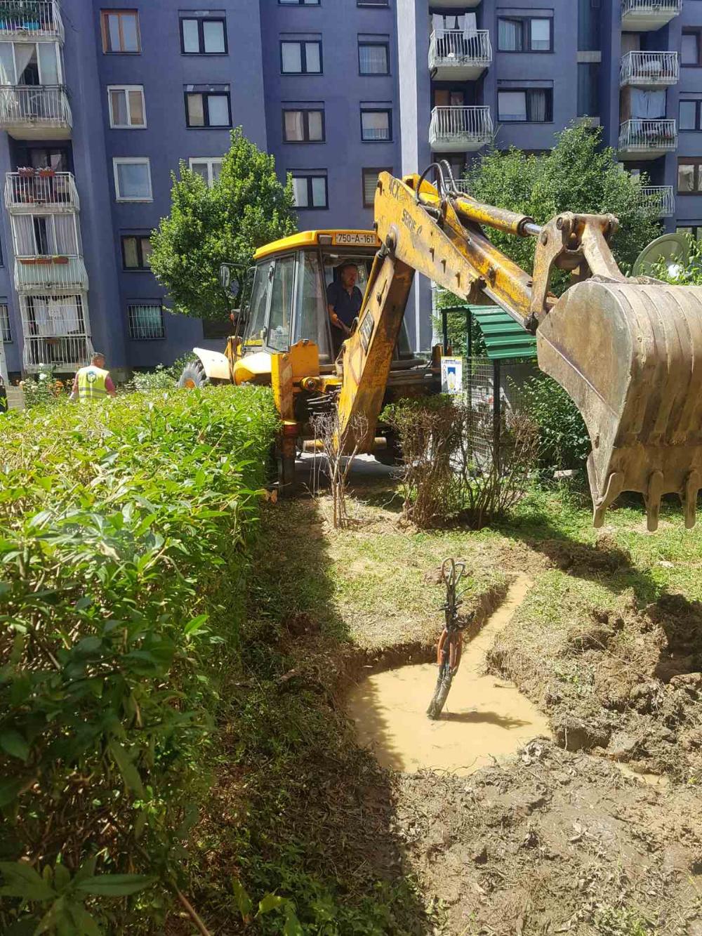 Služba za održavanje vodovodne mreže i objekata: POPRAVKE KVAROVA NA VODOVODNOJ MREŽI