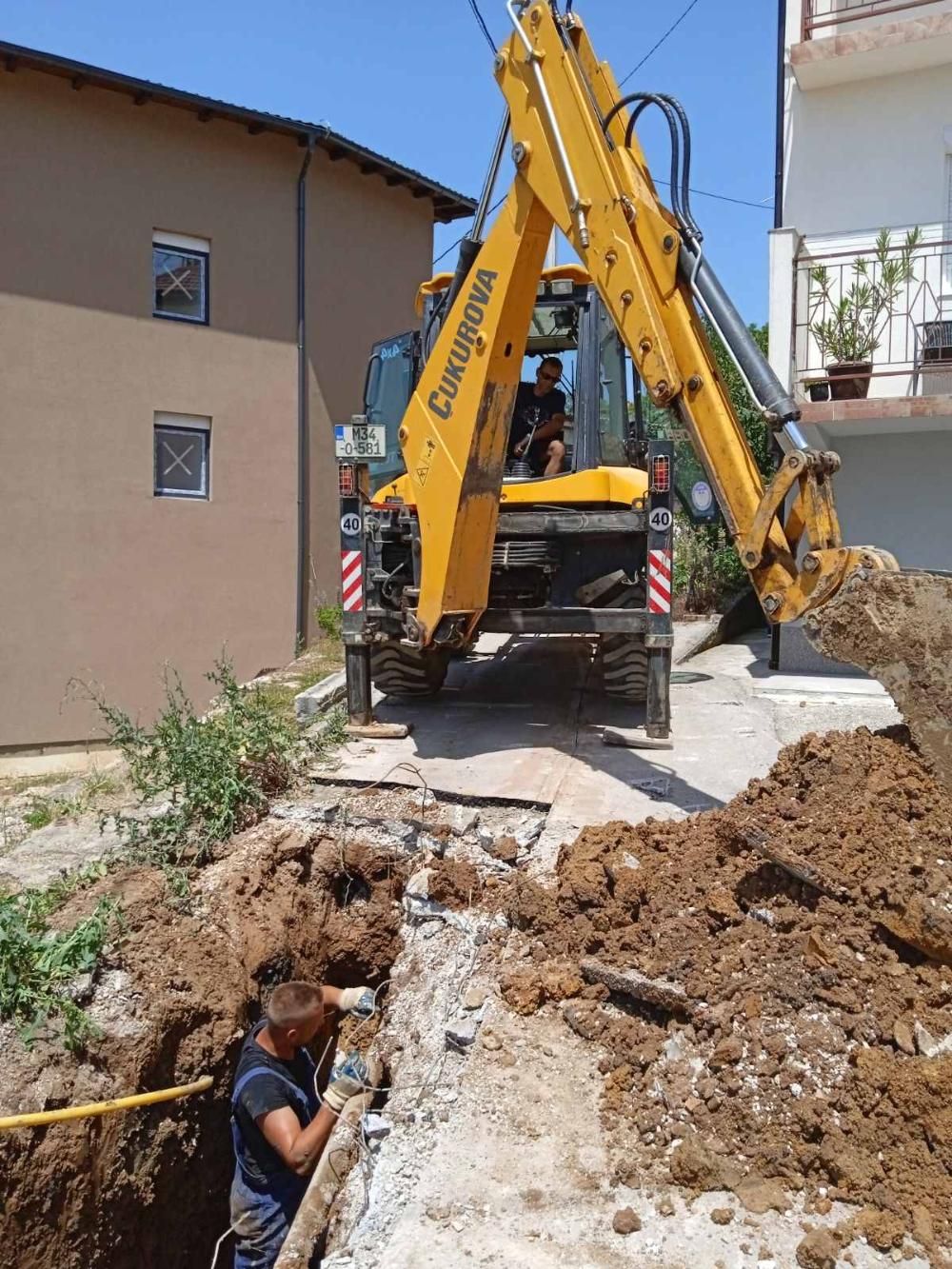 Služba održavanja kanalizacione mreže i objekata: RADOVI NA KANALIZACIONOJ MREŽI