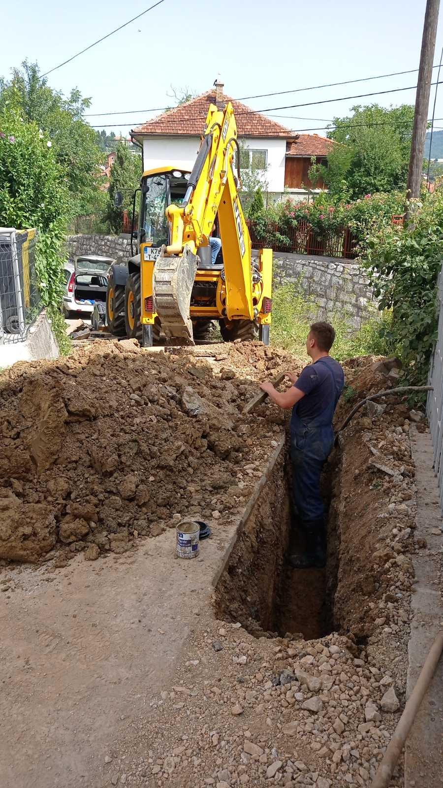 Služba za održavanje vodovodne mreže i objekata:  RADOVI NA VODOVODNOJ MREŽI