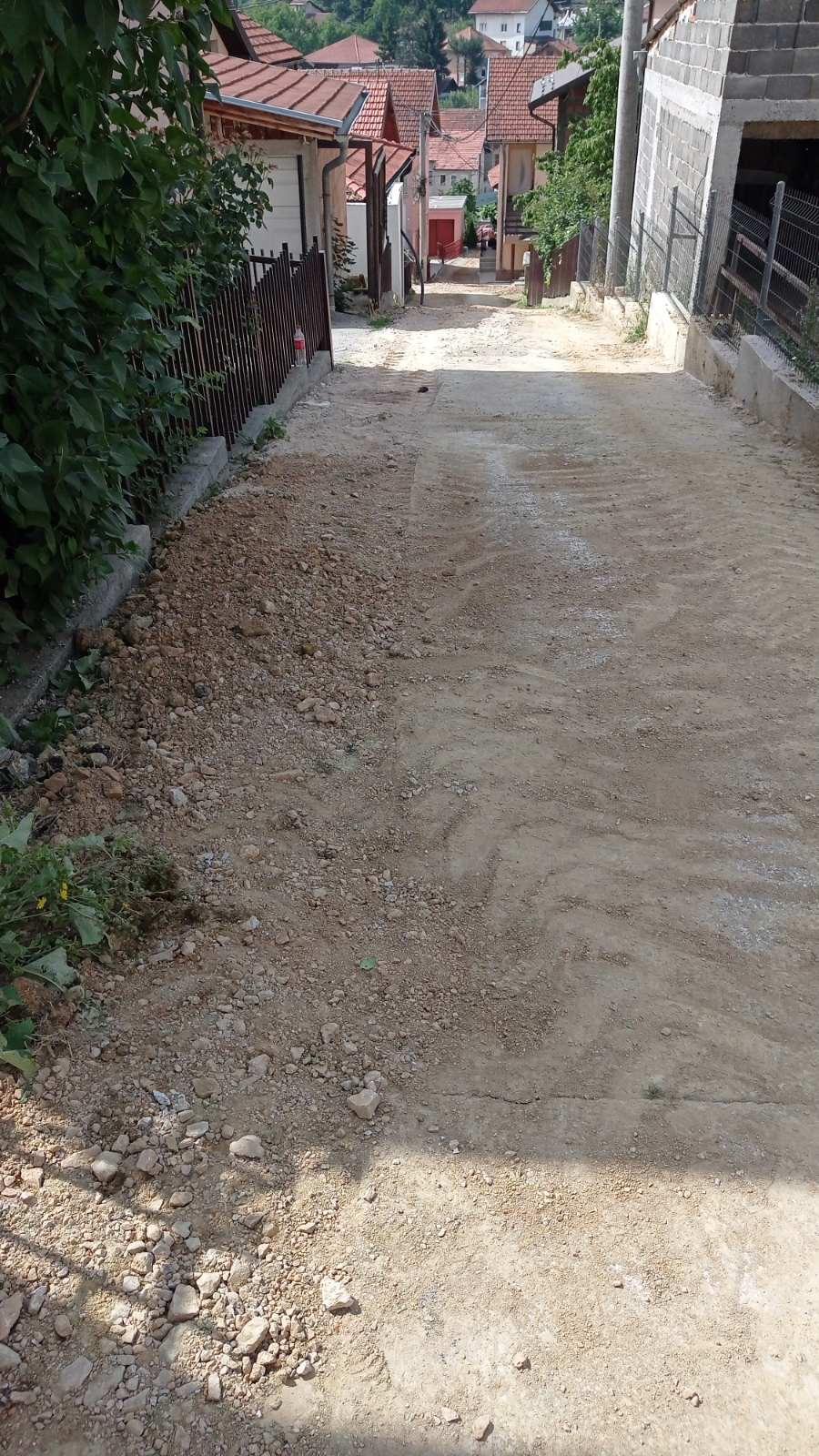 Služba za održavanje vodovodne mreže i objekata:  RADOVI NA VODOVODNOJ MREŽI