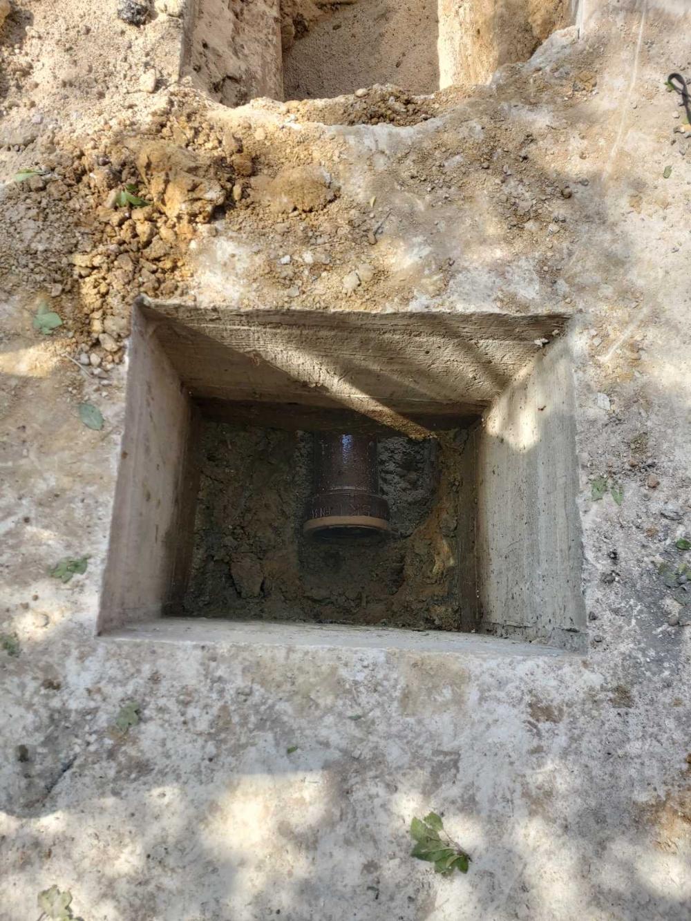 Služba održavanja kanalizacione mreže i objekata:  RADOVI NA KANALIZACIONOJ MREŽI
