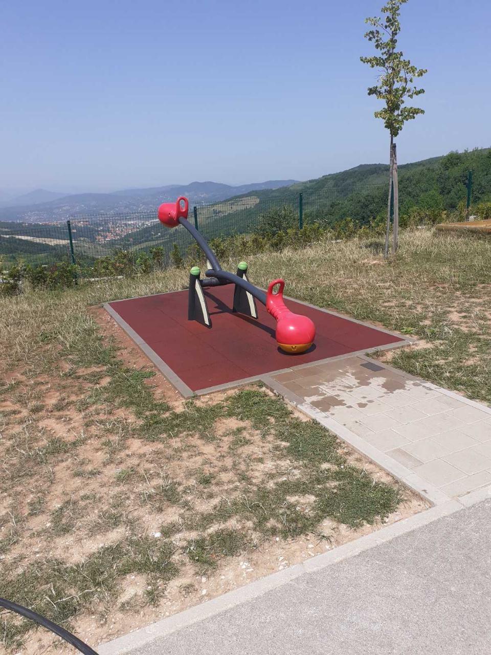Služba održavanja kanalizacione mreže i objekata:  RADOVI NA KANALIZACIONOJ MREŽI