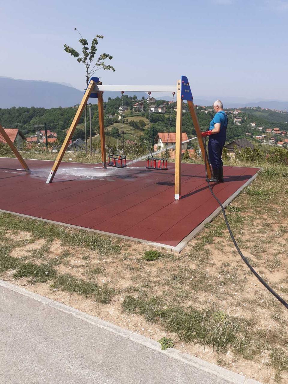 Služba održavanja kanalizacione mreže i objekata:  RADOVI NA KANALIZACIONOJ MREŽI