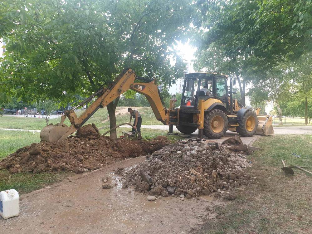Dežurna ekipa:  POPRAVKE KVAROVA NA VODOVODNOJ MREŽI 