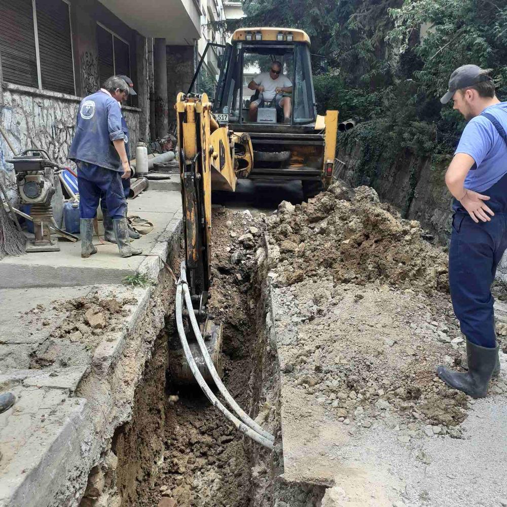Služba održavanja kanalizacione mreže i objekata:  RADOVI NA KANALIZACIONOJ MREŽI