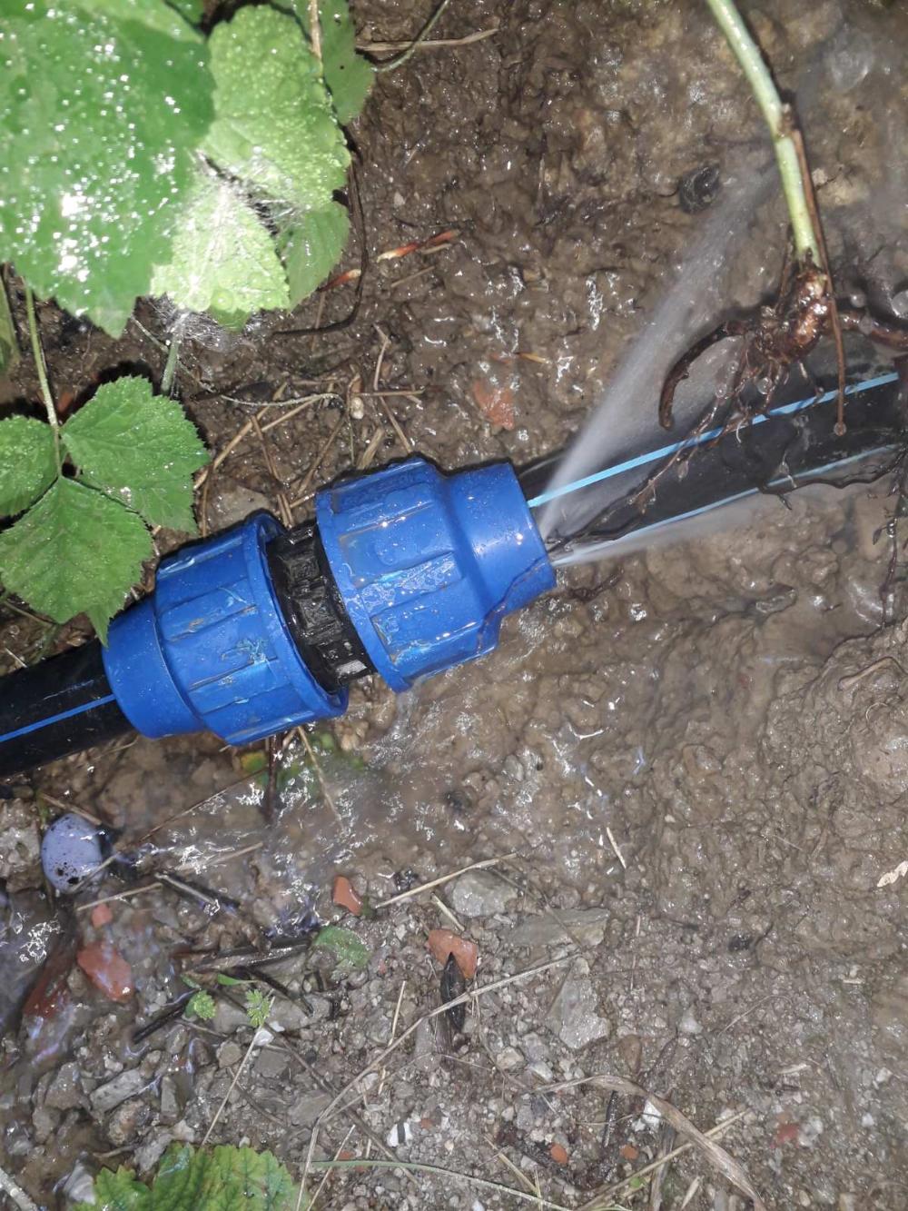 Služba za održavanje vodovodne mreže i objekata:  RADOVI NA VODOVODNOJ MREŽI