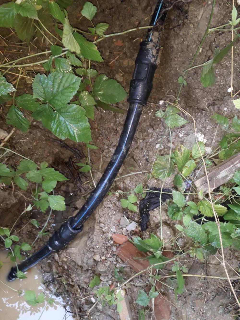Služba za održavanje vodovodne mreže i objekata:  RADOVI NA VODOVODNOJ MREŽI