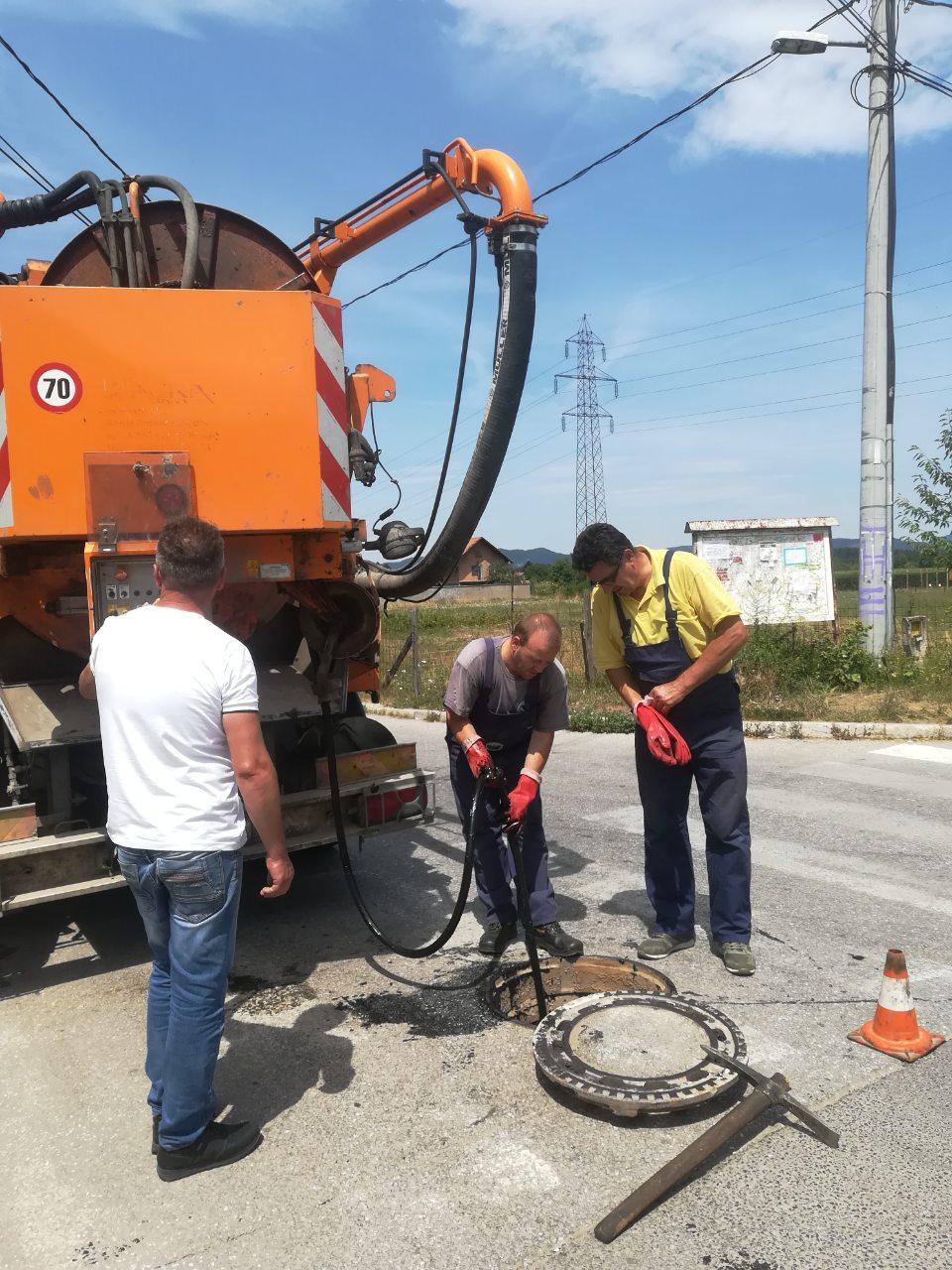 Služba održavanja kanalizacione mreže i objekata: RADOVI NA KANALIZACIONOJ MREŽI