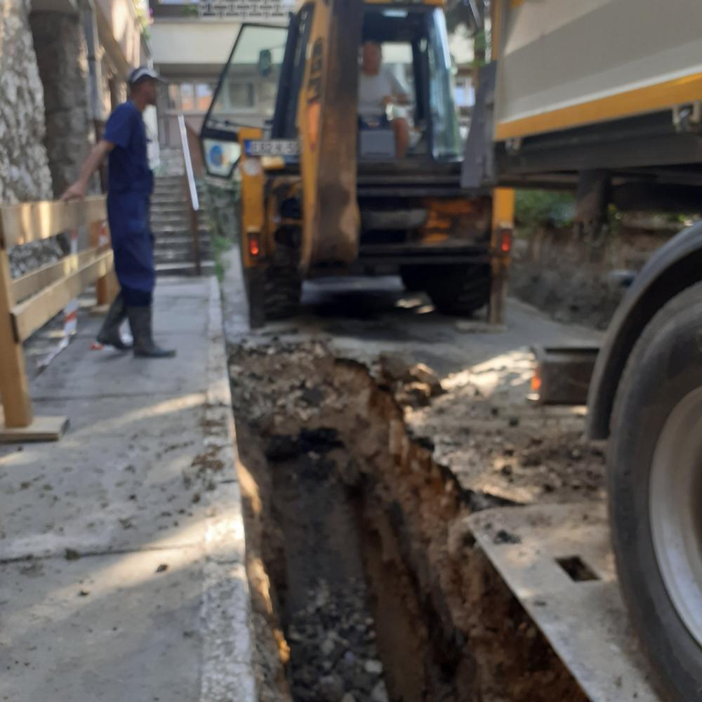 Služba održavanja kanalizacione mreže i objekata: RADOVI NA KANALIZACIONOJ MREŽI