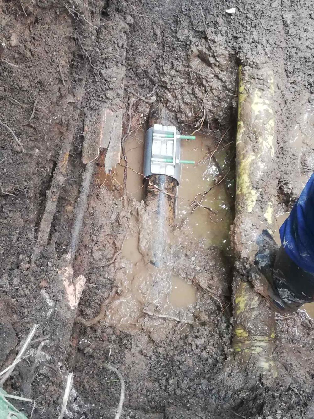 Služba za održavanje vodovodne mreže i objekata: POPRAVKE KVAROVA NA VODOVODNOJ MREŽI
