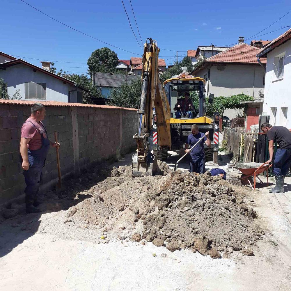Služba održavanja kanalizacione mreže i objekata: RADOVI NA KANALIZACIONOJ MREŽI