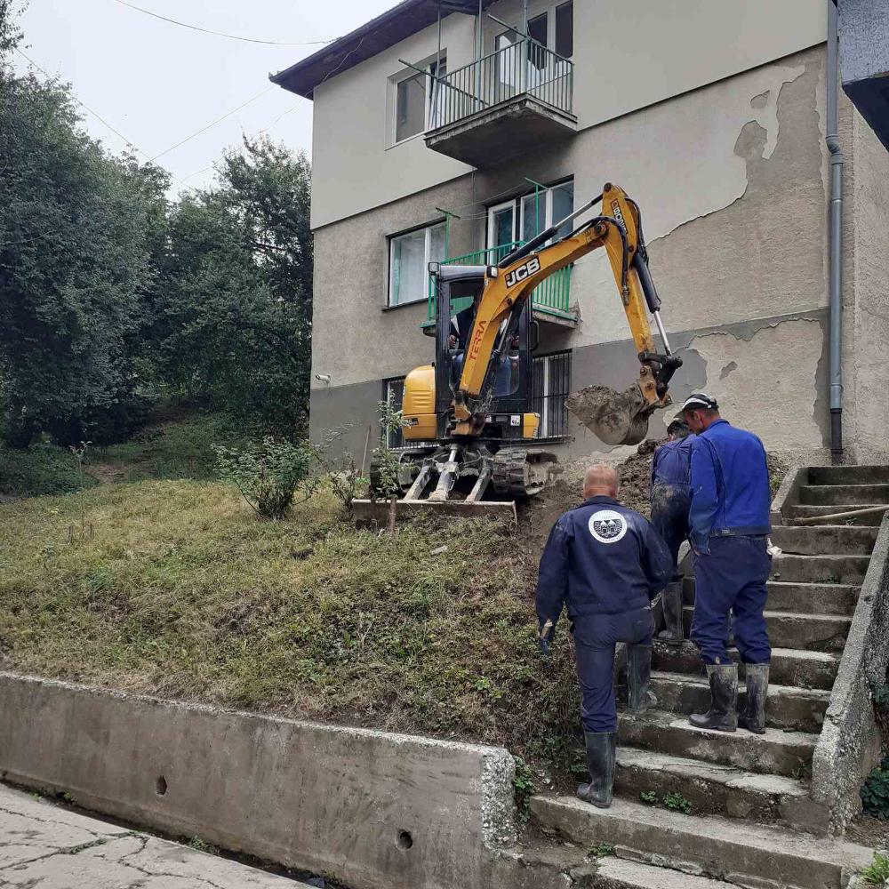 Služba održavanja kanalizacione mreže i objekata: RADOVI NA KANALIZACIONOJ MREŽI